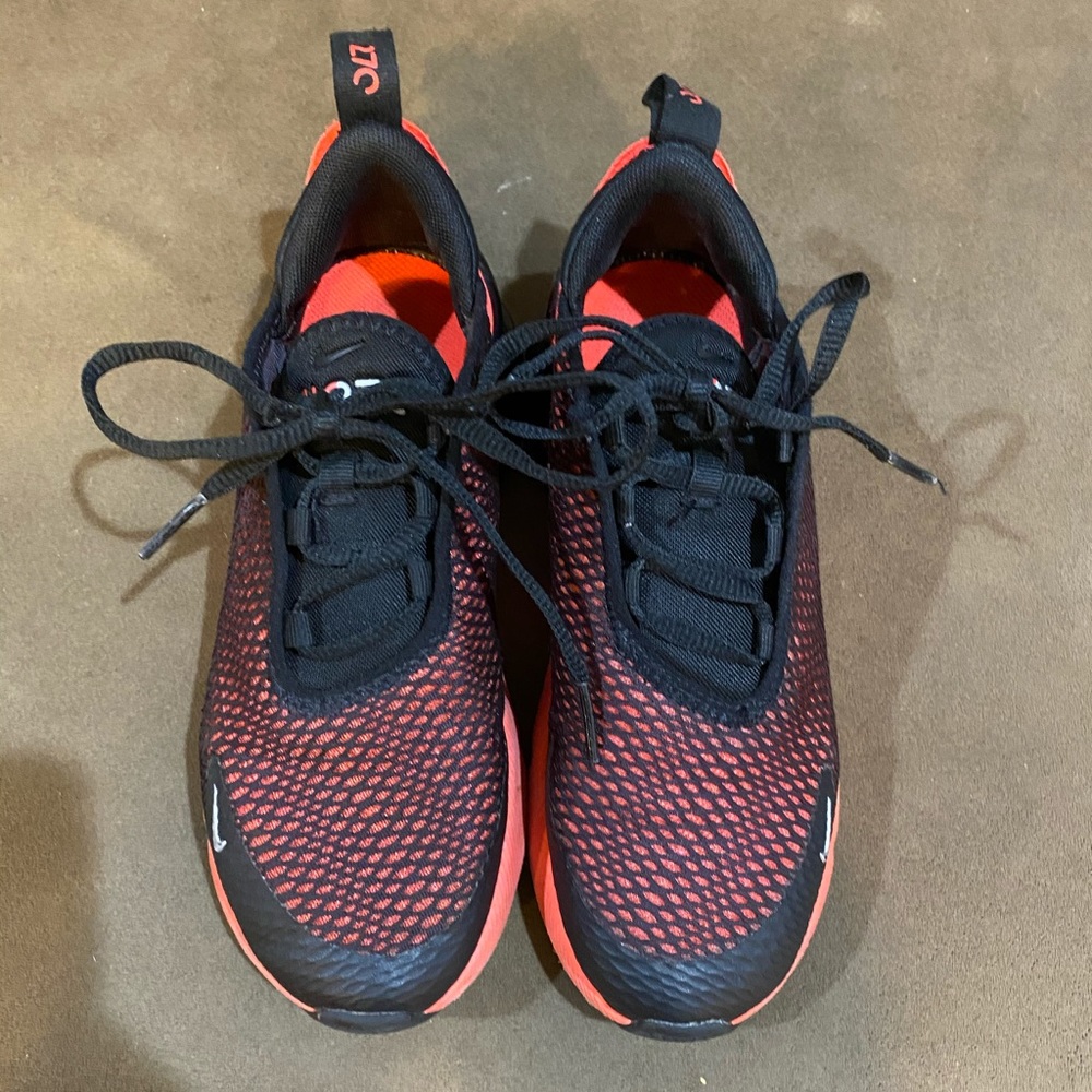 Nike Air Max 270